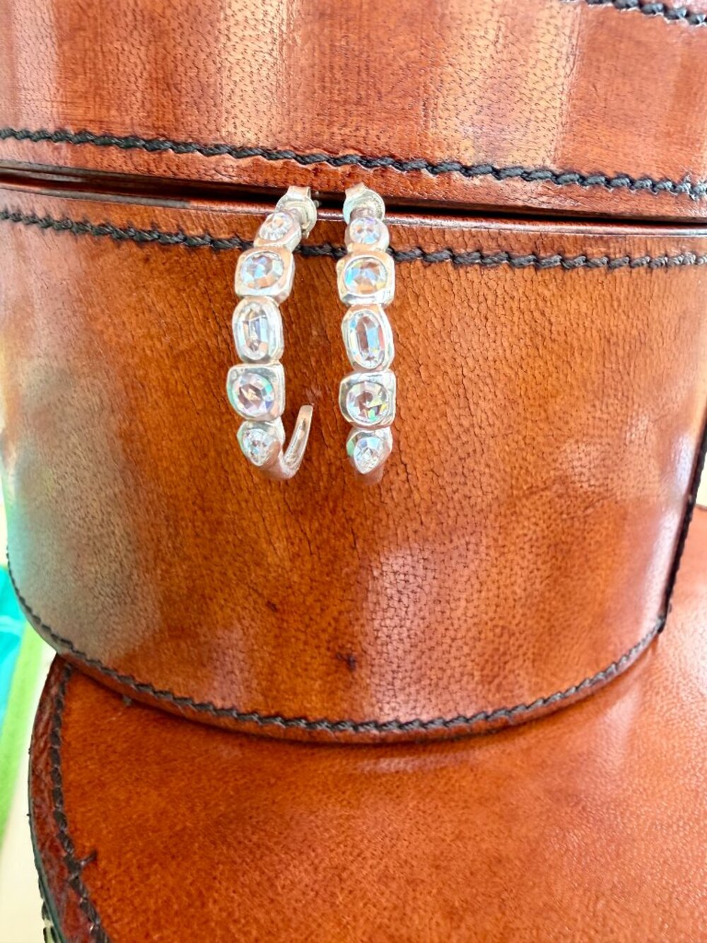 Retired Silpada Magnifique CZ Hoop Post Earrings P2792 Sterling Silver - Picture 6 of 10